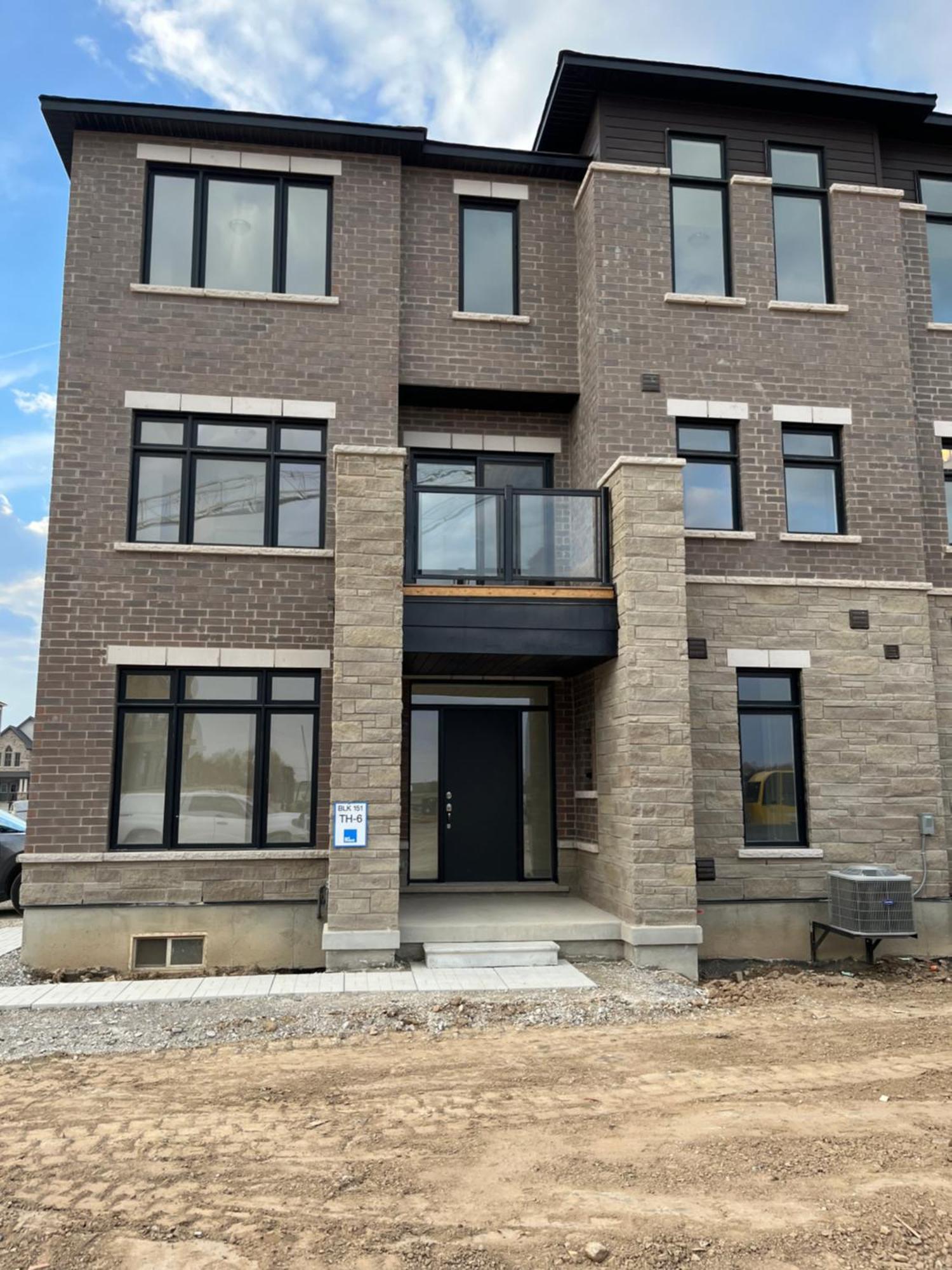 Luxury Brand New Townhouse In Milton Ontario Apartment Luaran gambar