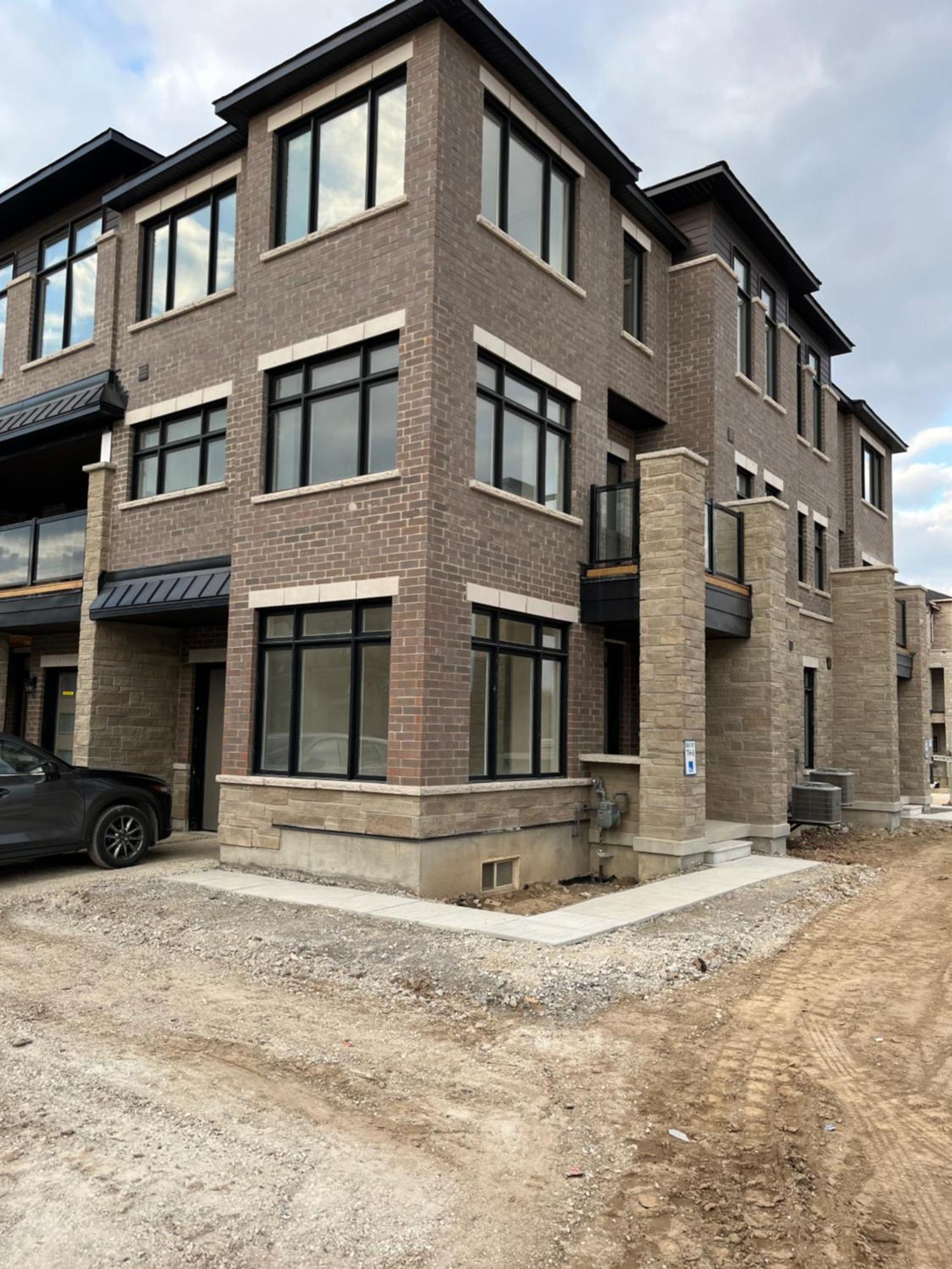 Luxury Brand New Townhouse In Milton Ontario Apartment Luaran gambar